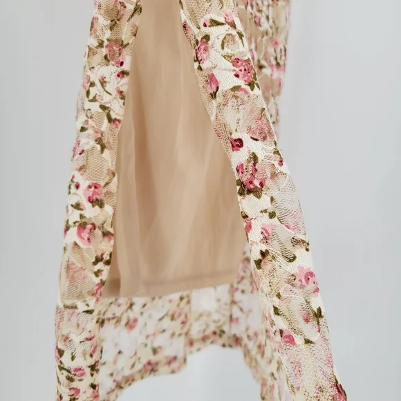 SAGE THE LABEL Four Letters Floral Lace Midi Dress Cream - Picture 15 of 16